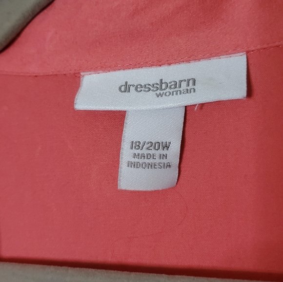 Dressbarn | 18 | 20 | Vibrant Button Up Blouse - Picture 5 of 10